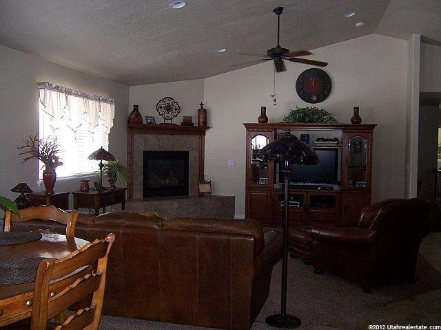 2602 W 725 N, Layton, UT 84041 — photo 10