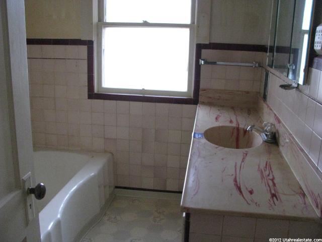 304 E 13th St S, Ogden, UT 84404 — photo 9