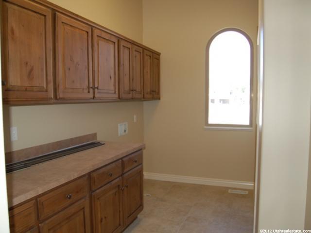 1796 N 1350 W, Farr West, UT 84404 — photo 9