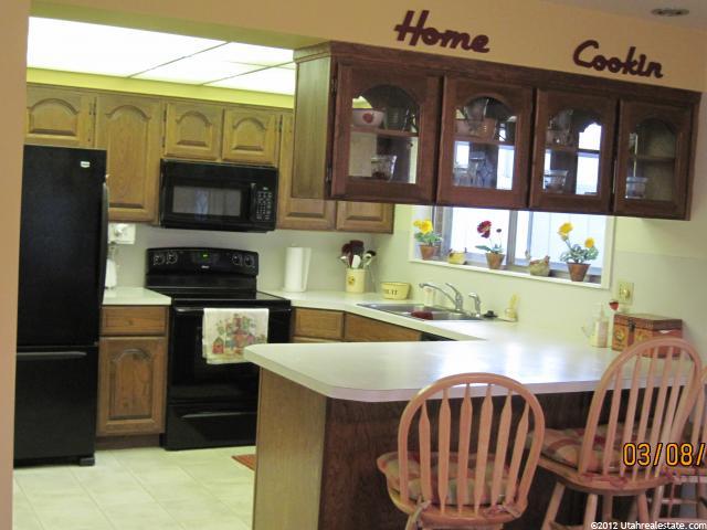 881 E 5550 S, South Ogden, UT 84405 — photo 6