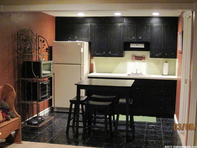 881 E 5550 S, South Ogden, UT 84405 — photo 7