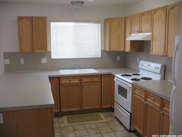 2358 N 275 E, North Ogden, UT 84414 — photo 2