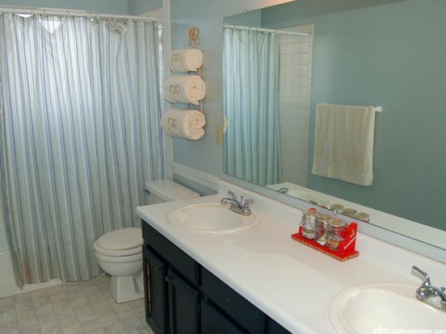 1437 N Willowbrook Dr, West Bountiful, UT 84087 — photo 6