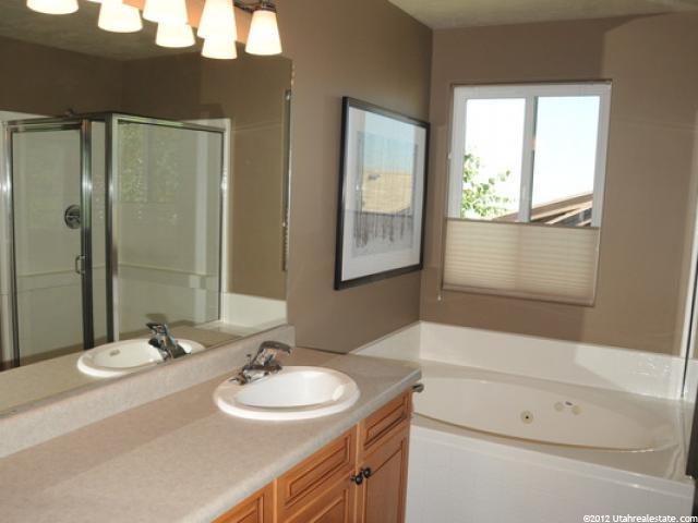 15025 Round Tree Ln, Draper, UT 84020 — photo 12