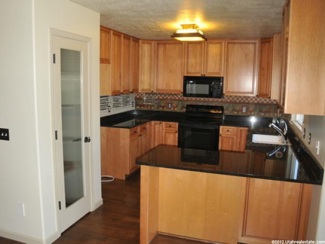 15025 Round Tree Ln, Draper, UT 84020 — photo 5