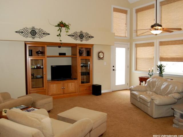 2551 E 2250 N, Layton, UT 84040 — photo 2