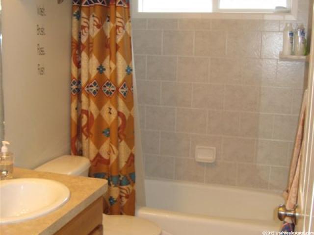 635 W 3600 S, Riverdale, UT 84405 — photo 9
