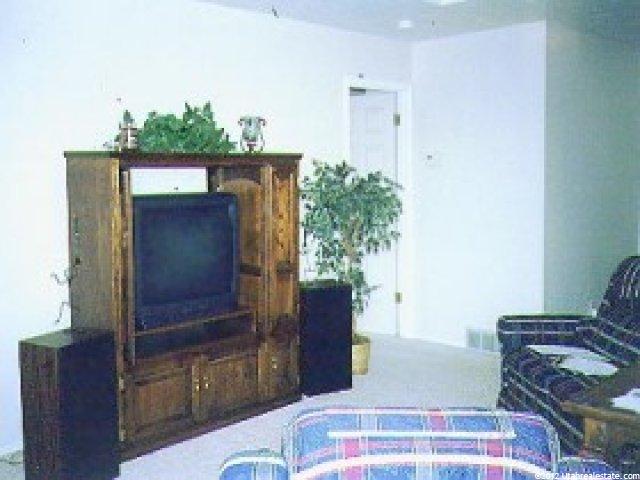 834 N 250 W, Bountiful, UT 84010 — photo 4