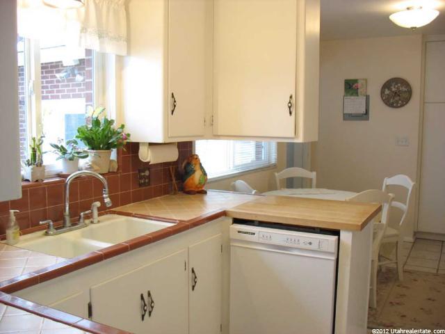 51 W 1900 S, Bountiful, UT 84010 — photo 5