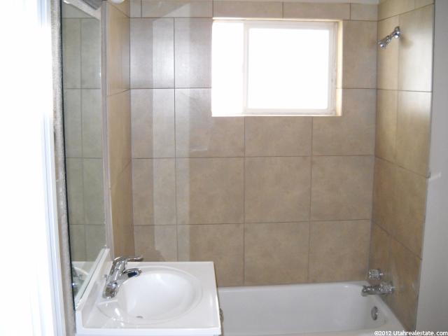 450 E 32nd St S, Ogden, UT 84401 — photo 9