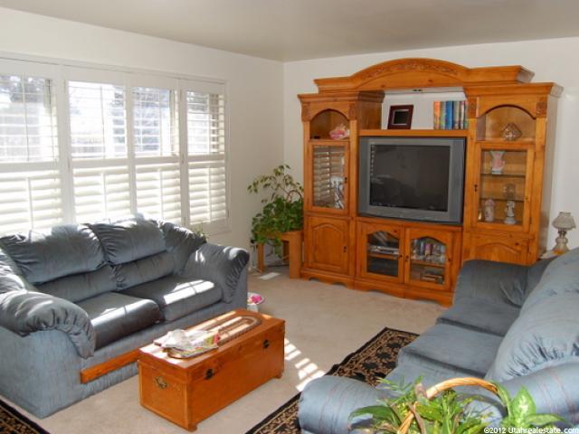 7692 S 910 E, Midvale, UT 84047 — photo 2
