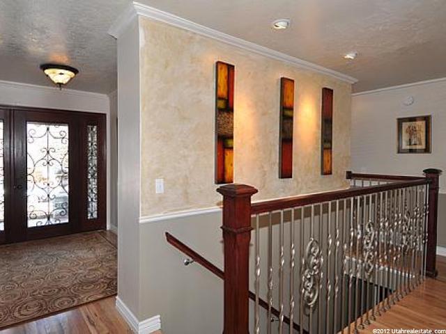 332 E Shamrock Dr, Murray, UT 84107 — photo 9