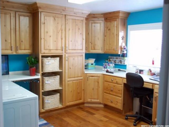 2037 N 2700 E, Layton, UT 84040 — photo 11