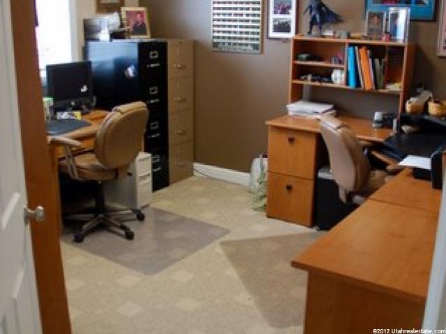 2037 N 2700 E, Layton, UT 84040 — photo 10