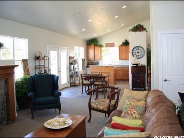 11301 S Blue Roan Ln E, Sandy, UT 84092 — photo 7