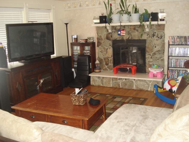 1946 W 3875 S, Roy, UT 84067 — photo 5