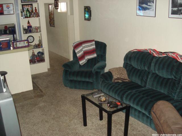 1946 W 3875 S, Roy, UT 84067 — photo 8