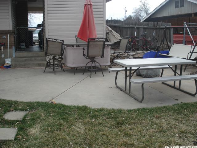 1946 W 3875 S, Roy, UT 84067 — photo 10