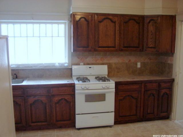 2624 S Adams Ave, Ogden, UT 84401 — photo 4