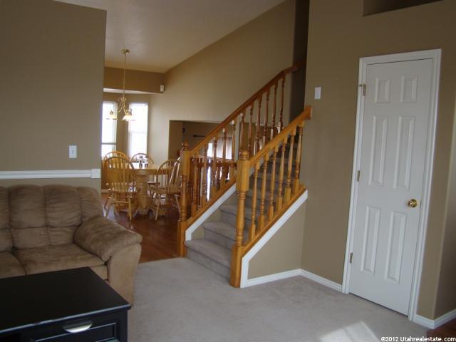 932 W 1350 N, Clinton, UT 84015 — photo 2