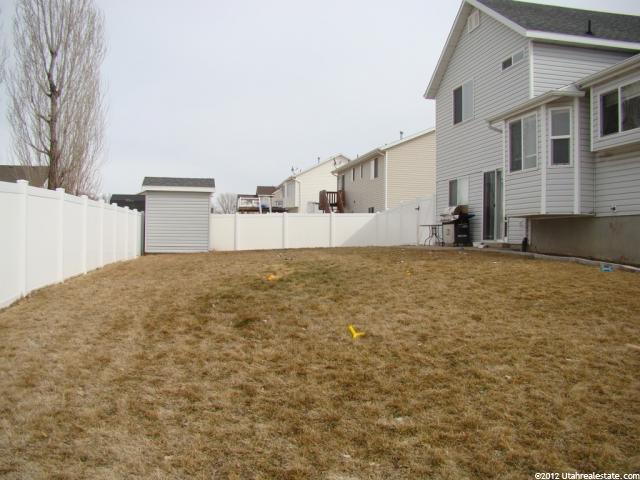 932 W 1350 N, Clinton, UT 84015 — photo 9