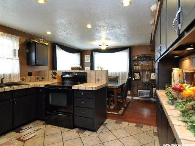 820 E Aspen East Dr E, Layton, UT 84041 — photo 7