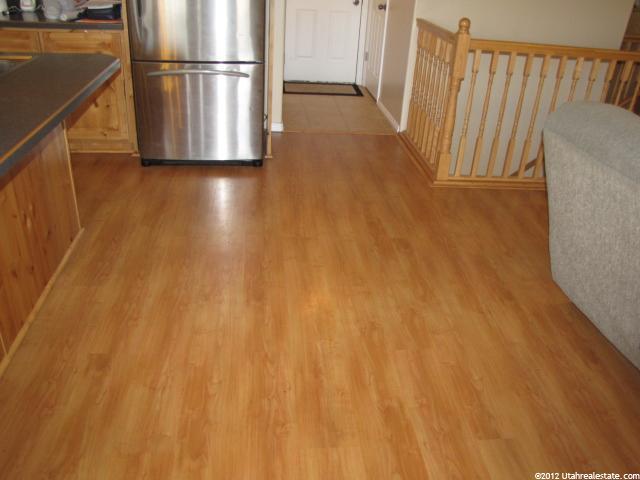 2592 W 2375 N, Clinton, UT 84015 — photo 7