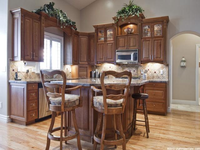 4208 S Foothill Cir, Bountiful, UT 84010 — photo 4
