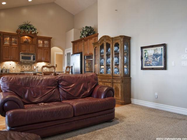 4208 S Foothill Cir, Bountiful, UT 84010 — photo 7
