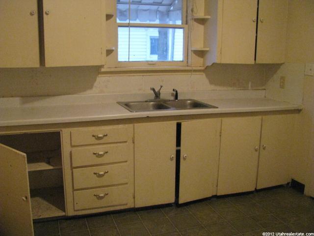 2159 S Jefferson Ave E, Ogden, UT 84401 — photo 4