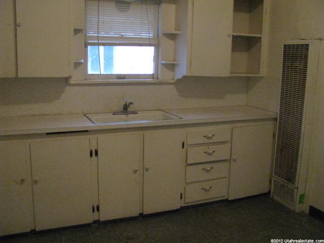 2159 S Jefferson Ave E, Ogden, UT 84401 — photo 6