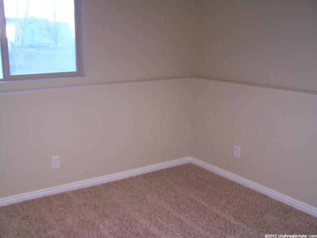 1009 S 3925 W, Syracuse, UT 84075 — photo 8