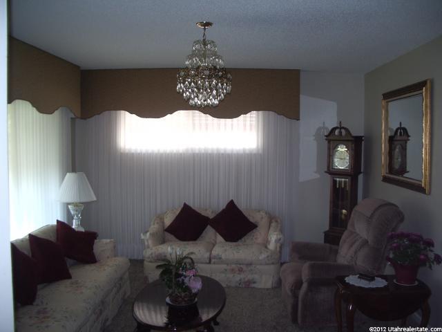 676 E 15th St, Ogden, UT 84404 — photo 2