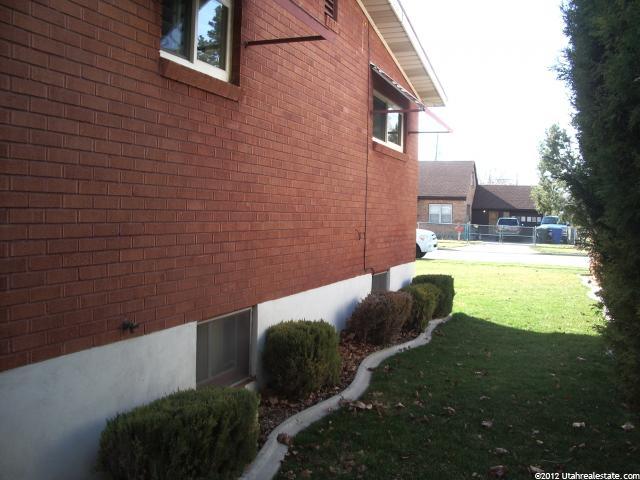 676 E 15th St, Ogden, UT 84404 — photo 11