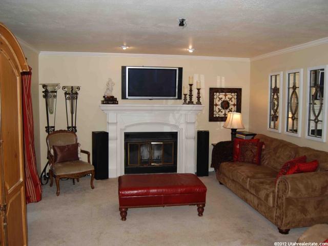 10258 Ashley Cir, Sandy, UT 84092 — photo 4