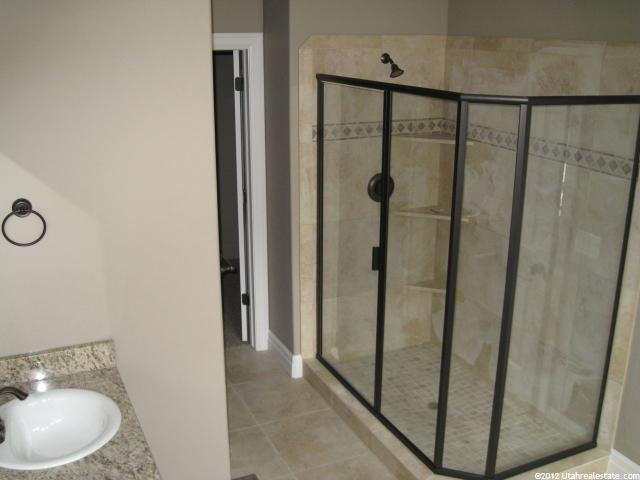 211 S Steed Ct, Farmington, UT 84025 — photo 3