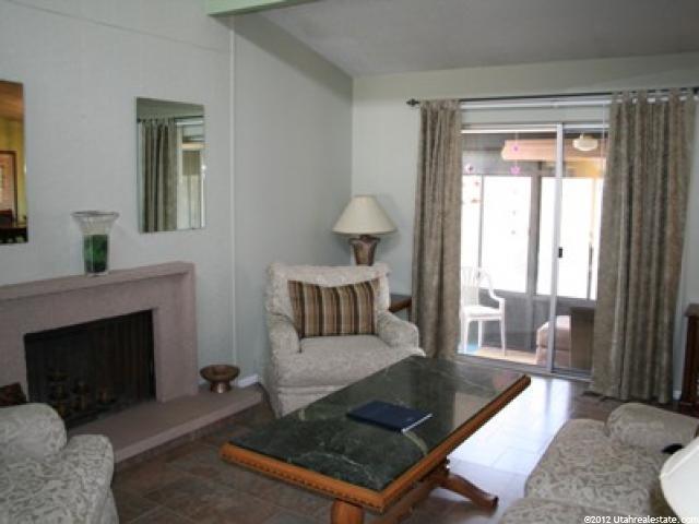 1386 E Heather Dr, Layton, UT 84040 — photo 2