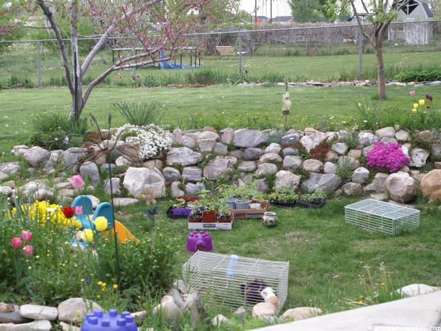 187 N 1400 W, Clearfield, UT 84015 — photo 2