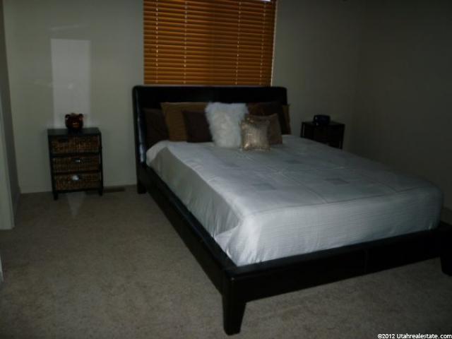 32 W 1675 N, Layton, UT 84041 — photo 6