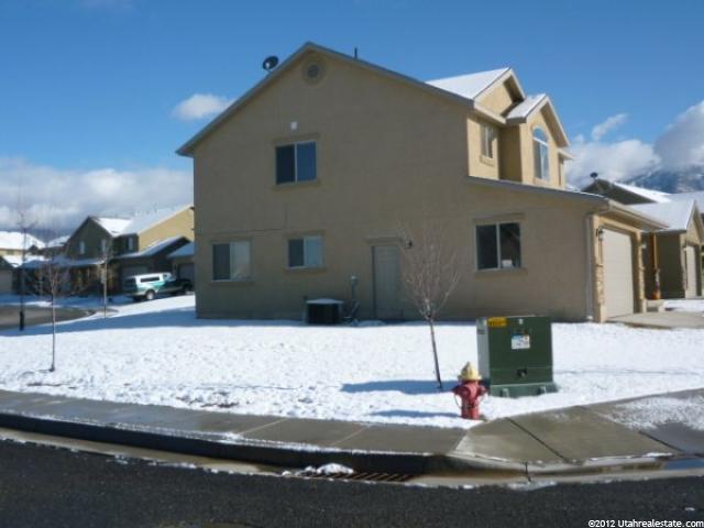 32 W 1675 N, Layton, UT 84041 — photo 9