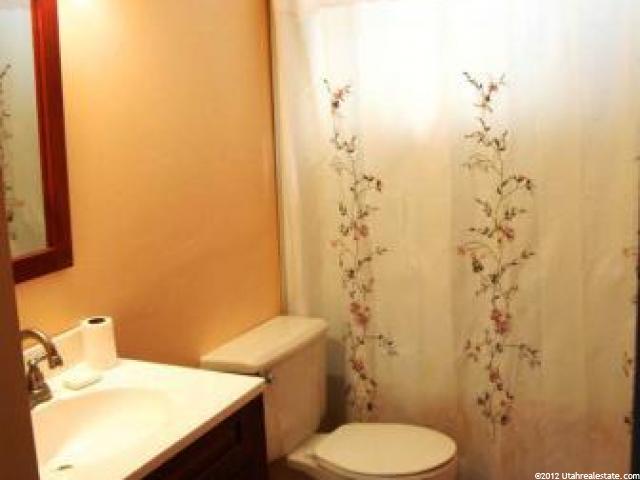 4817 S 3900 W, Roy, UT 84067 — photo 7