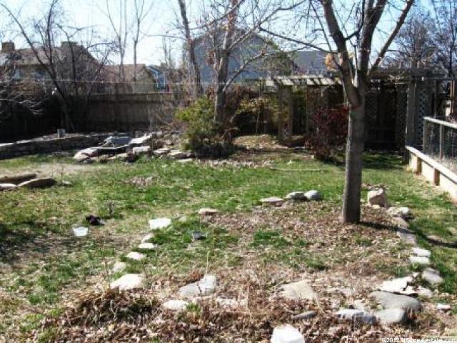 4817 S 3900 W, Roy, UT 84067 — photo 10