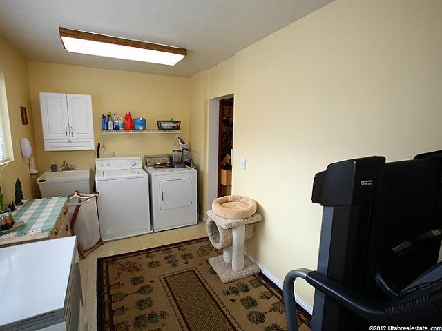 755 E 42nd S, South Ogden, UT 84403 — photo 10
