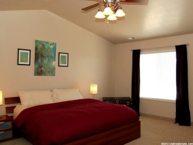 1192 N 780 W, Clinton, UT 84015 — photo 6