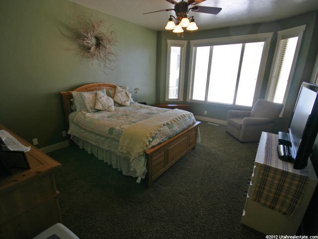 339 W 285 N, Wellsville, UT 84339 — photo 8