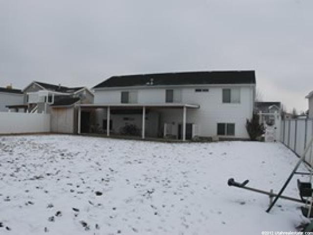 5403 Vista Dr E, Roy, UT 84067 — photo 3