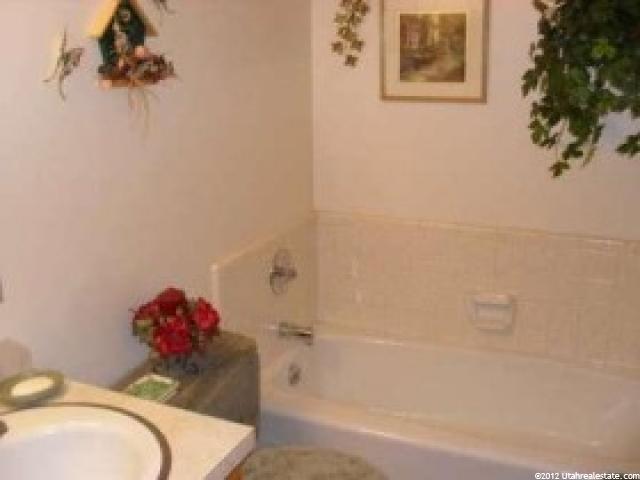 3775 W 5900 S, Roy, UT 84067 — photo 9