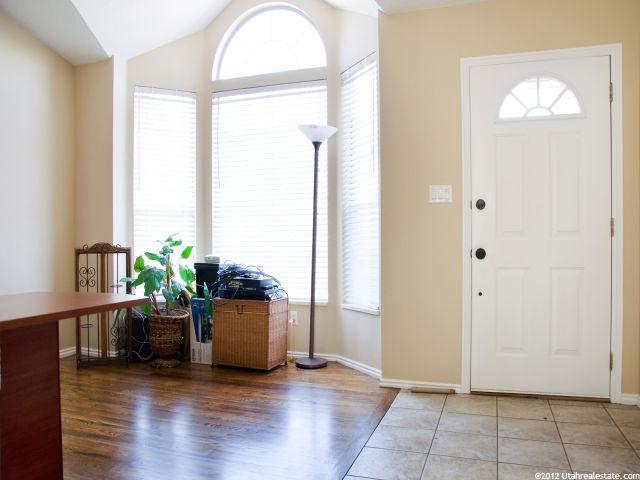 1202 E Tiger Eye Dr, Sandy, UT 84094 — photo 2