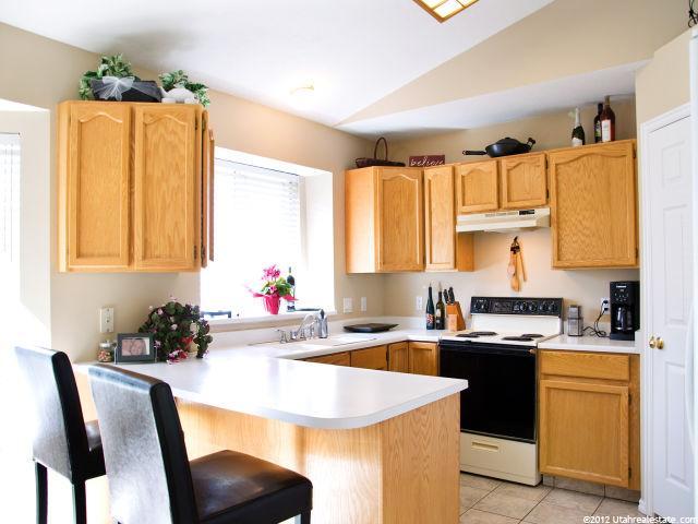 1202 E Tiger Eye Dr, Sandy, UT 84094 — photo 5