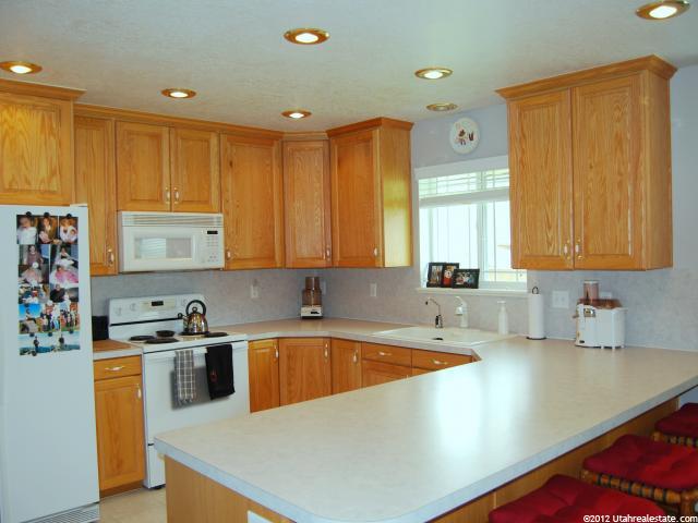 192 S 300 E, Providence, UT 84332 — photo 4
